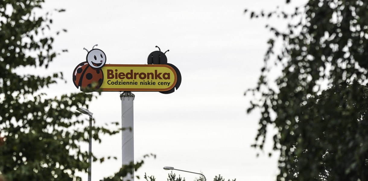 Biedronka jednak ominie zakaz handlu? Wszystko przez te usługi