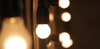 Rachunki za prąd pójdą w dół. Rząd usuwa opłatę doliczaną od lat-9719