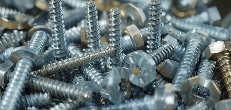 Śruby niegubne – jak działają, gdzie się je stosuje i kiedy...