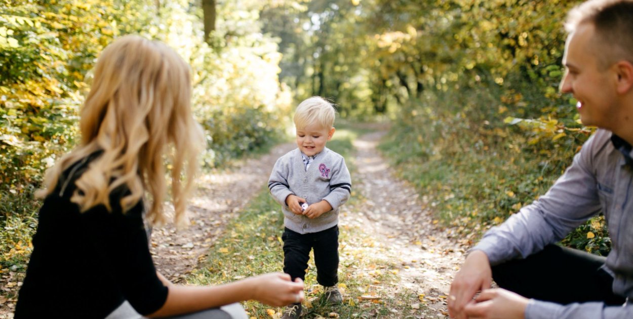Dobro dziecka w sprawach rodzinnych – jak sąd podejmuje decyzje i co ma realne zna