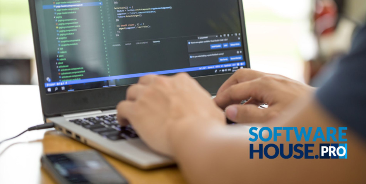 Software house Warszawa – jak wybrać partnera do tworzenia aplikacji webowych dla